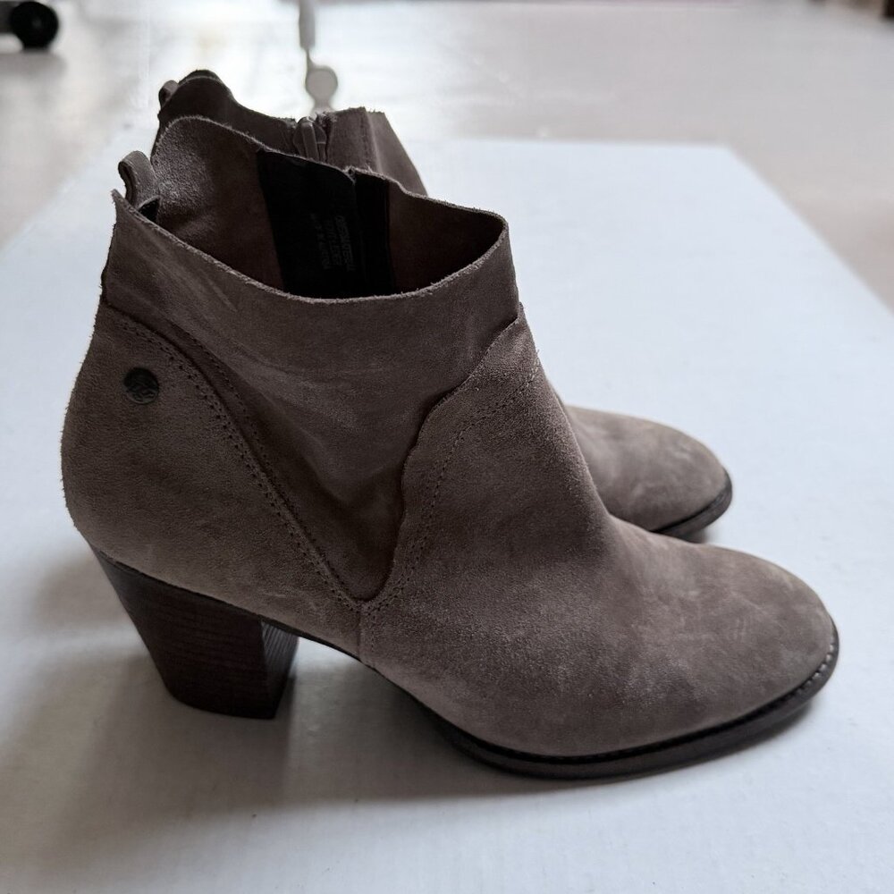 Paul Green Tan Suede Ankle Boots Womens 9.5 Booties Comfort Fall Party Holiday